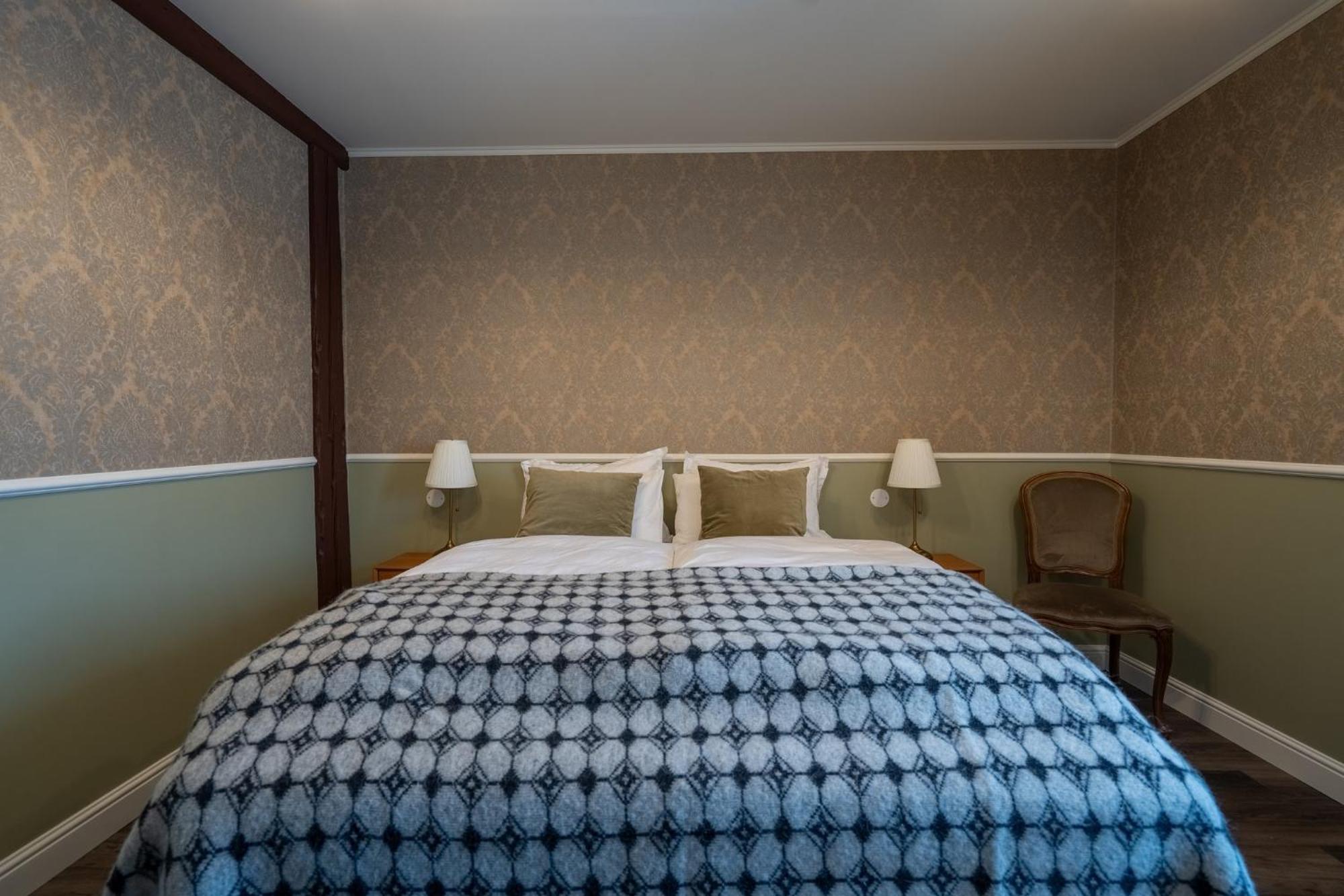 Hotel Bloenduos 布伦迪欧斯 外观 照片
